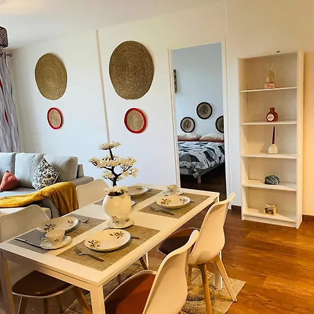 Spacious - Private T6, South, Tram Appartamento *